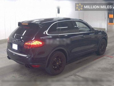 PORSCHE CAYENNE - 5