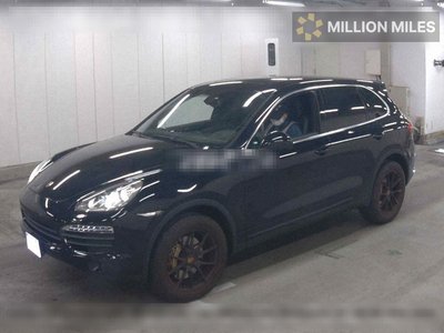 PORSCHE CAYENNE - 4