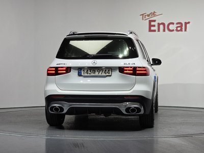 MERCEDES-BENZ GLB - 3