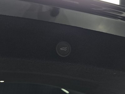 2025 Tesla MODEL Y thumbnail 27