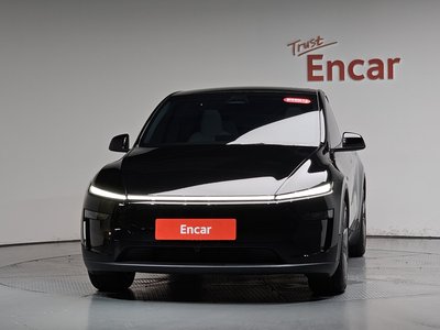2025 Tesla MODEL Y — фото 3