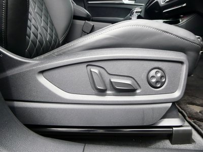 2023 AUDI SQ5 缩略图 11