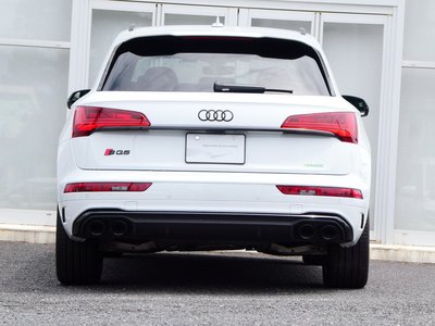 صورة 8 لـ 2023 AUDI SQ5
