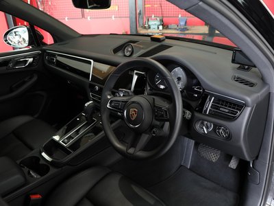 2024 Porsche MACAN — миниатюра 15