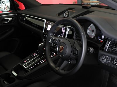 2024 Porsche MACAN — миниатюра 16