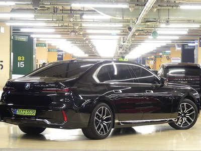 BMW 7 SERIES - 4
