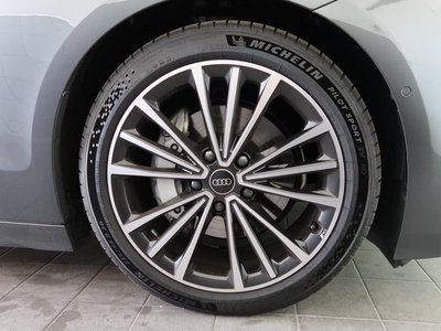 AUDI A6 - 8