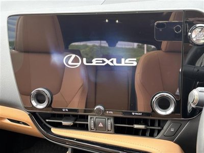 2024 Lexus NX 照片 3