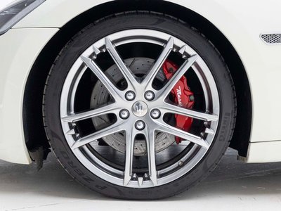 MASERATI GRAN TURISMO - 6