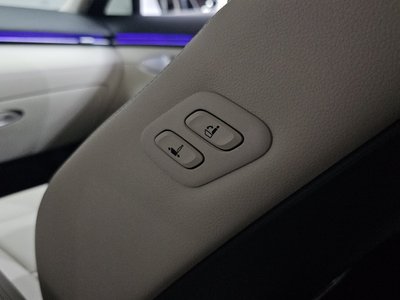 2026 Genesis GV70 缩略图 33
