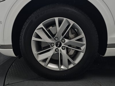2026 Genesis GV70 photo 6
