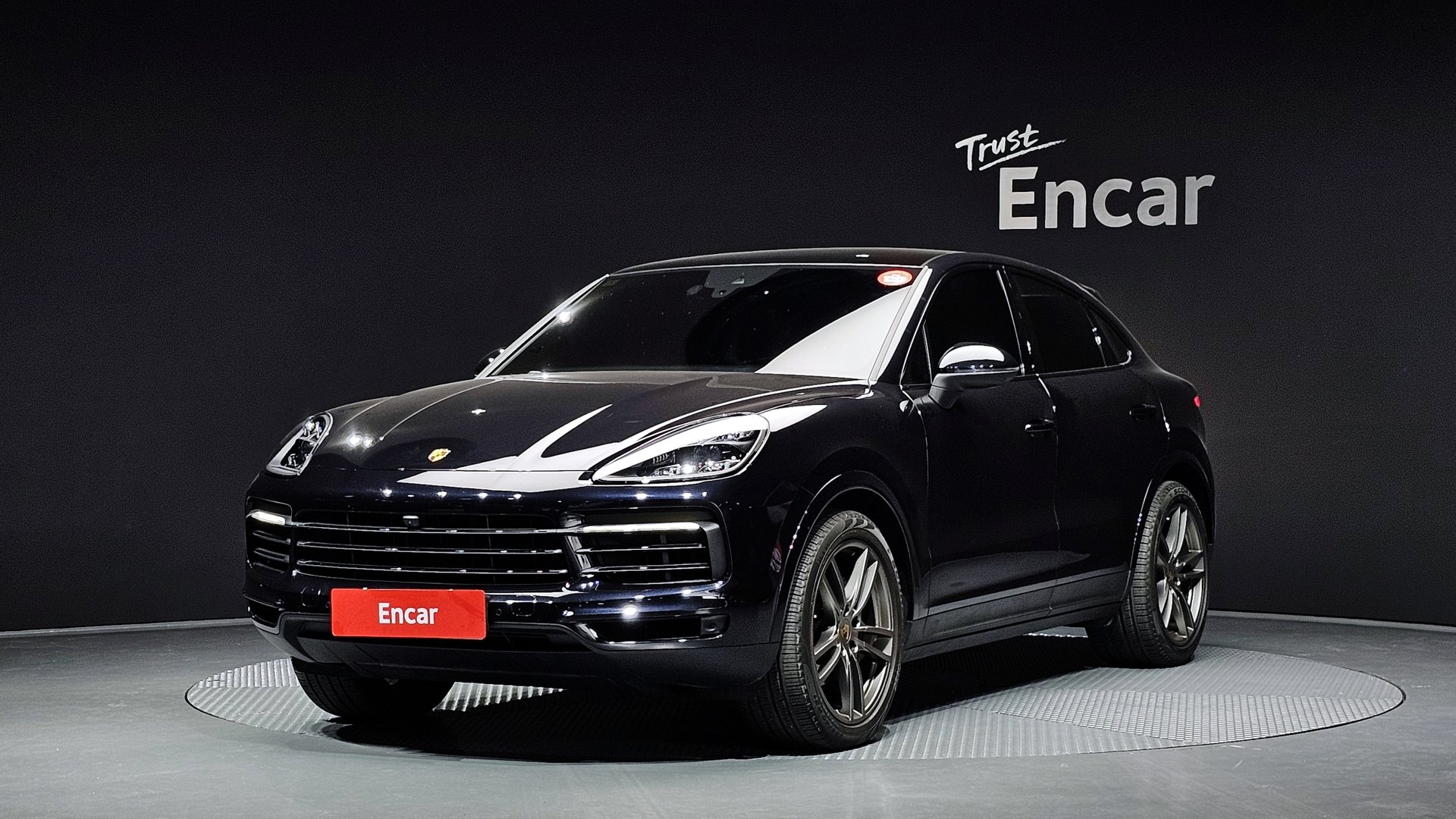 PORSCHE CAYENNE - View 1