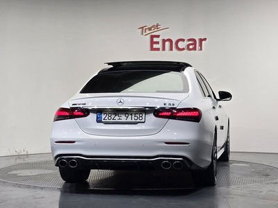 صورة 3 لـ 2021 Mercedes-BENZ E-CLASS