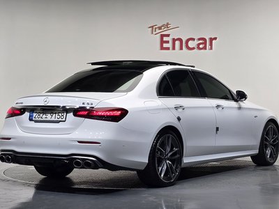 صورة 4 لـ 2021 Mercedes-BENZ E-CLASS
