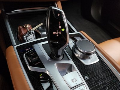 2020 BMW 7 SERIES — миниатюра 12