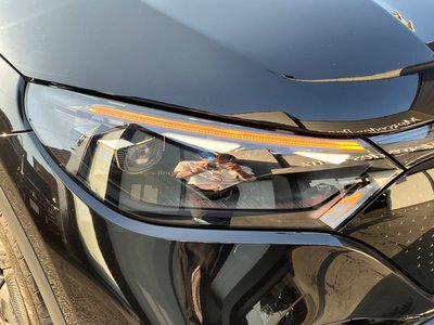 MERCEDES-BENZ EQE - 7