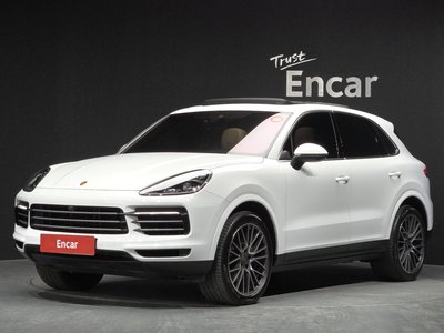 PORSCHE CAYENNE - 1