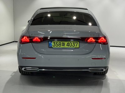 MERCEDES-BENZ E-CLASS - 4