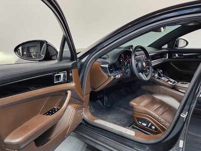 PORSCHE PANAMERA - 10