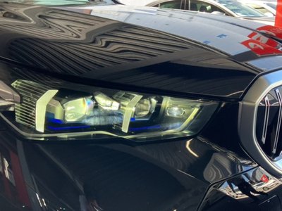 2025 BMW 5 SERIES 缩略图 35