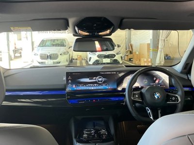 2025 BMW 5 SERIES 缩略图 20