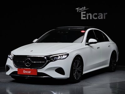 MERCEDES-BENZ E-CLASS - 1