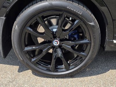 BMW X7 - 7
