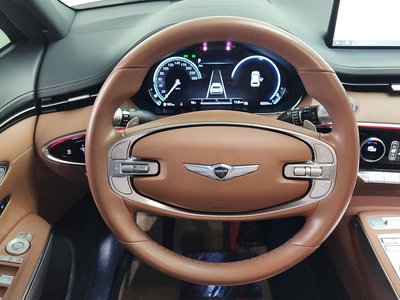 2021 Genesis GV70 — миниатюра 18