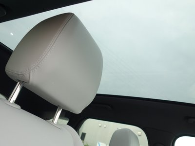 2025 LAND Rover RANGE ROVER VELAR — миниатюра 12