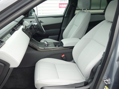2025 LAND Rover RANGE ROVER VELAR — миниатюра 11