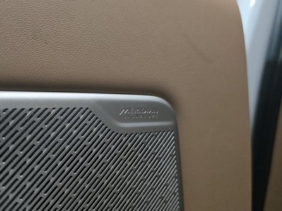 2025 LAND Rover RANGE ROVER — миниатюра 35
