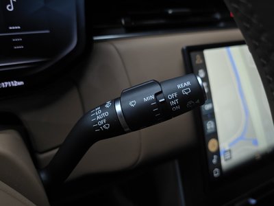 2025 LAND Rover RANGE ROVER — миниатюра 30
