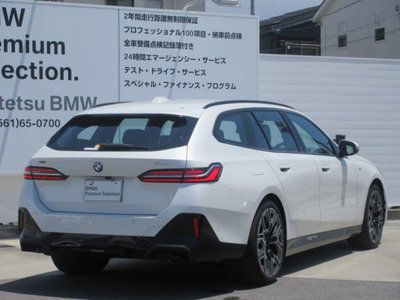 2025 BMW 5 SERIES TOURING photo 5