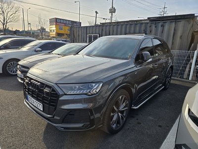 AUDI Q7 - 4