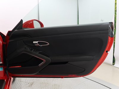 صورة مصغرة 28 لـ 2021 Porsche 718