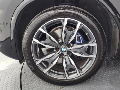 2025 BMW X4 照片 6