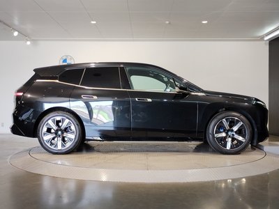 صورة 10 لـ 2022 BMW IX