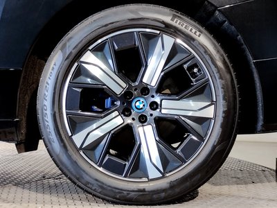 صورة مصغرة 21 لـ 2022 BMW IX