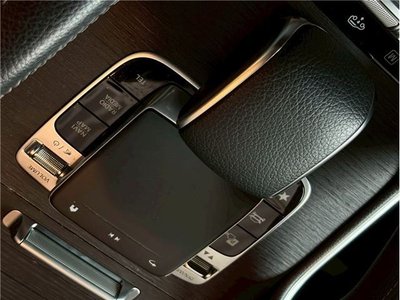 2021 Mercedes-BENZ GLE photo 5