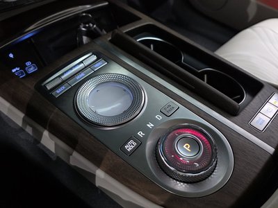 GENESIS G80 (RG3) - 9