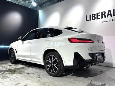 2021 BMW BMW photo 2
