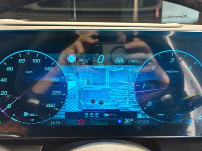 2026 Mercedes-BENZ GLC 缩略图 30