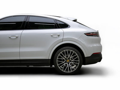 2021 Porsche CAYENNE 照片 9