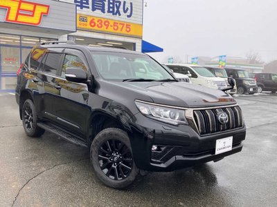 TOYOTA LAND CRUISER PRADO - 8