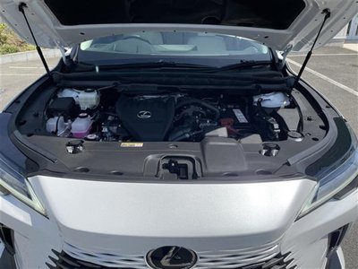 صورة مصغرة 15 لـ 2024 Lexus RX