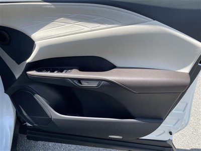 صورة مصغرة 19 لـ 2024 Lexus RX