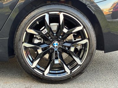 صورة مصغرة 58 لـ 2025 BMW 3 SERIES