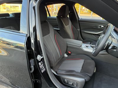 صورة مصغرة 32 لـ 2025 BMW 3 SERIES