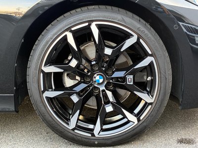 صورة مصغرة 56 لـ 2025 BMW 3 SERIES