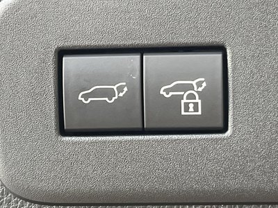 صورة مصغرة 33 لـ 2024 Toyota LAND CRUISER 250